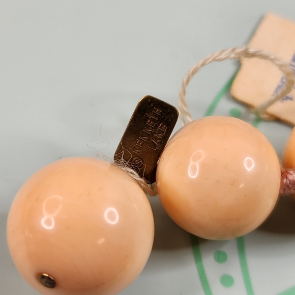 Vintage Signed Kenneth Lane Peach Necklace - Picture 4 of 6